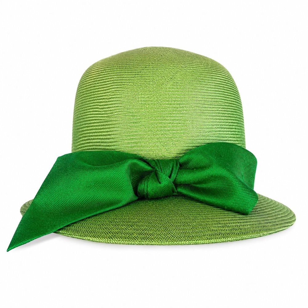 Vintage Jan Leslie Custom Design Green Straw Cloche Hat with Large Bow Accent